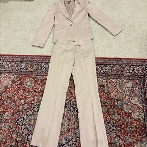 Ann Taylor Beige Women's Pant Suit Two-Piece Set